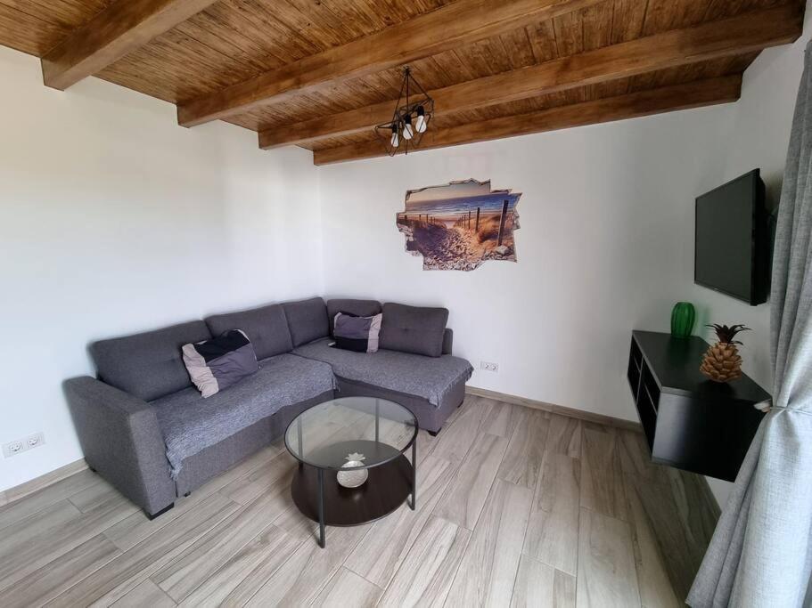 Apartamento En Mala Con Vista Al Mar Bagian luar foto