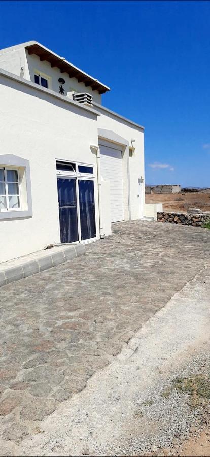 Apartamento En Mala Con Vista Al Mar Bagian luar foto